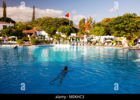 Die Anlage des Hotels Jarden Tecina in Playa Santiago, La Gomera, Kanarische Inseln. Stockfoto