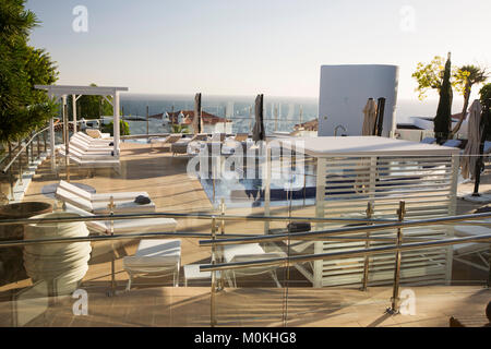 Die Anlage des Hotels Jarden Tecina in Playa Santiago, La Gomera, Kanarische Inseln. Stockfoto