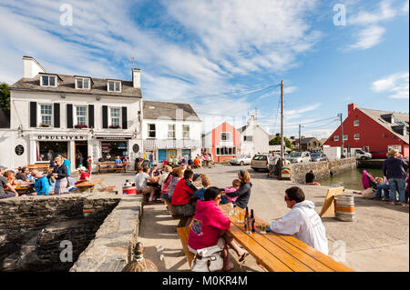 Crookhaven, einem malerischen Dorf beliebt bei Touristen in West Cork, Irland. Stockfoto