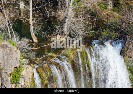 Manojlovac Wasserfall im Frühjahr, Krka Nationalpark, Kroatien Stockfoto