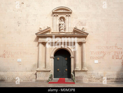 Tür Eingang co-Kathedrale des Heiligen Nikolaus von Bari, Renaissance, Alicante, Spanien. Stockfoto