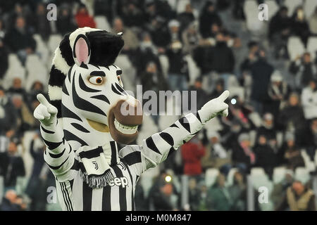 Turin, Italien. 22 Jan, 2018. Während der Serie ein Fußballspiel zwischen Juventus Turin und Genua CFC bei Allianz Stadion am 22 Januar, 2018 in Turin, Italien. Quelle: FABIO UDINE/Alamy leben Nachrichten Stockfoto