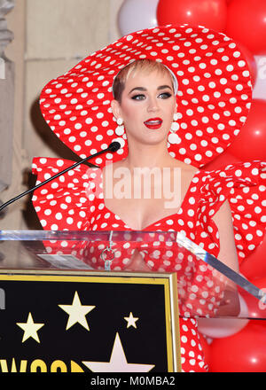 Los Angeles, USA. 22 Jan, 2018. Minnie Mouse erhielt die 2627 Stern auf dem Hollywood Walk of Fame in Los Angeles. Katy Perry 028 waren an der Veranstaltung Credit: Tsuni/USA/Alamy leben Nachrichten Stockfoto