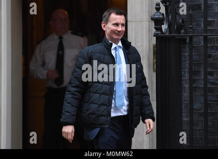 Gesundheitsminister Jeremy Hunt verlässt 10 Downing Street, London, nach einer Kabinettssitzung. Stockfoto