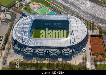 Weserstadion Werder Bremen GmbH & Co.KGaA, Fußball-Bundesliga club, Solardach, Stadion Fußballstadion auf der Weser, Luftaufnahmen, Stockfoto