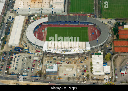 Stadion der Eintracht Braunschweig mit West und Ost Tribüne, die Braunschweiger Turn- und Sportverein Eintracht von 1895 e. V. (BTSV), Bundesl Stockfoto