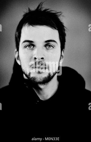 Nils Frahm ist ein deutscher Musiker und Komponist in Berlin. Er hat solo Material unter eigenem Namen veröffentlicht und auch mit einigen bemerkenswerten Künstler wie Anne Müller, Ólafur Arnalds und F.S. Blumm. Dänemark 25/11 2012. Stockfoto