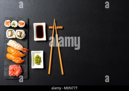 Japanisches Sushi. Ansicht von oben Stockfoto