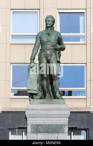 Statue aus dem 19. Jahrhundert, belgischer Unternehmer und Industriellen spy Lieven Bauwens (1769-1822) in Gent, Belgien Stockfoto