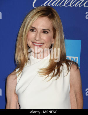 HOLLY HUNTER UD Schauspielerin kommt am 29. jährliche Palm Springs International Film Festival Film Awards Gala in Palm Springs Convention Center am 2. Januar 2018 in Palm Springs, Kalifornien. Foto: Jeffrey Mayer Stockfoto