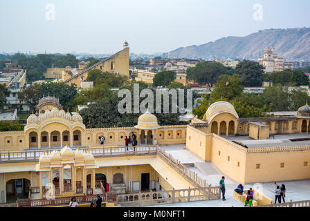 Jaipur, Rajasthan, Indien, 25.. Januar 2017: Eine Luftaufnahme der Stadt Jaipur von Jantar mantar aus gesehen Stockfoto