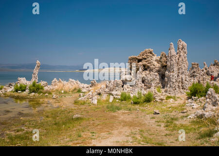 Bild vom Mono Lake Tuffstein State Reserve in der Nähe in der Nähe des Mono Lake, Kalifornien. Stockfoto