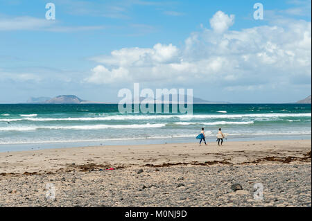 Famara Strand, Gemeinde Teguise, Lanzarote, Kanarische Inseln, Spanien Stockfoto