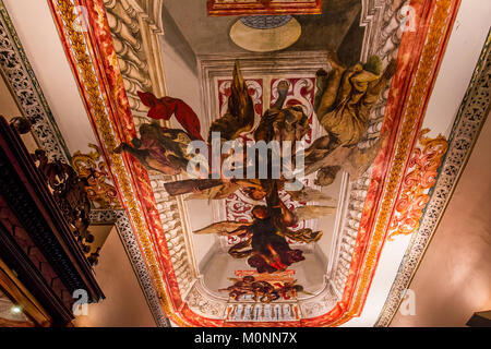 Sevilla, Andalusien, Spanien, Mai 25, 2017: Interieur frescoe des Hospital de los Venerables Kirche, 25. Mai 2017, in Sevilla, Andalusien, Spanien Stockfoto