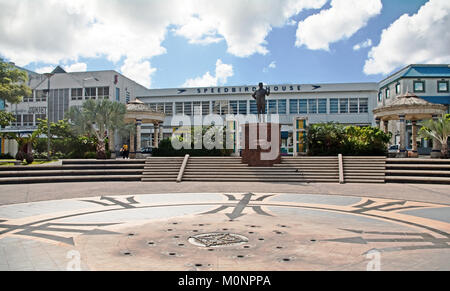 Bridgetown, Barbados, Downtown, Karibik, Westindien, Independence Square, Errol Walton Barrow Statue, Vater der Unabhängigkeit, Stockfoto