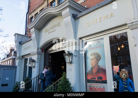 Der Eingang zu den ehemaligen Olympiastudios in Barnes, Südwesten, London, SW13, England, UK Stockfoto