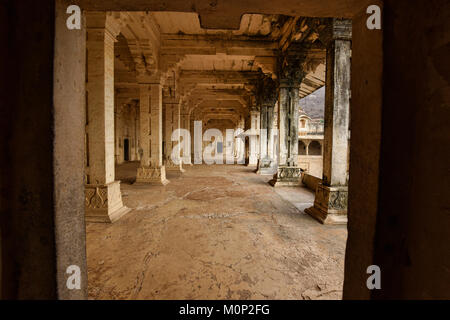 Die atmosphärischen ruiniert Bundi Palace, Rajasthan, Indien Stockfoto