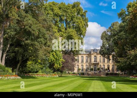 Frankreich, Paris, Tag des Denkmals 2017, Hotel de Matignon und im Amt des Ministerpräsidenten, den 3 Hektar großen Park, der größte private Grünfläche in Paris Stockfoto