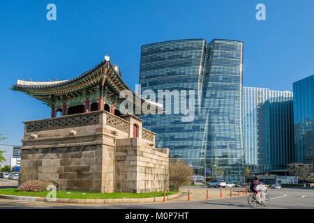 Südkorea, Seoul, Jongno-gu, Dongsipjagak Watch Tower der Gyeongbokgung Palast oder Gyeongbok Palast Stockfoto
