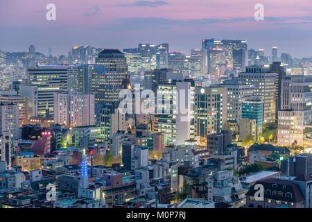 Südkorea, Seoul, Jung-gu, Panorama über die Stadt von naksan Park Stockfoto