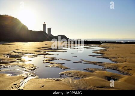 Frankreich, Finistere, Iroise, Goulet de Brest, Plouzane, Pointe du Diable, Diable Leuchtturm Stockfoto