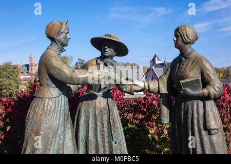 United States, New York, Finger Lakes Region, Seneca Falls, dem Geburtsort der Bewegung für die Rechte der Frau in den Vereinigten Staaten, die Rechte der Frauen Denkmal Stockfoto