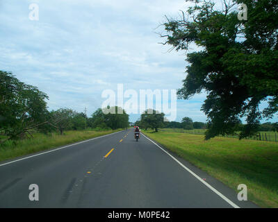 Carretera Panamericana en Gunacaste Costa Rica Stockfoto