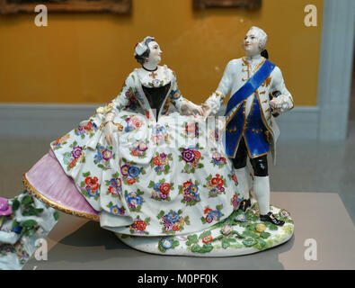 Cavalier und Lady, Johann Joachim Kaendler, Meißener Porzellanmanufaktur, C. 1745-1750, hartporzellan - Wadsworth Atheneum, Hartford, CT-DSC-05348 Stockfoto