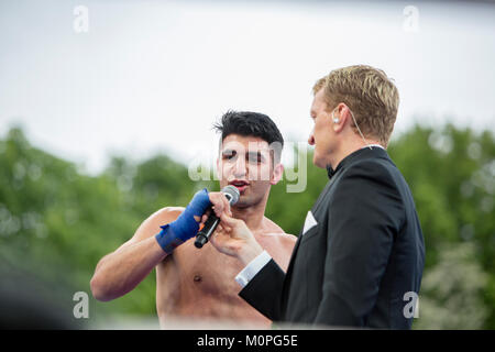 Norwegen, Bergen - Juni 09., 2017. Die norwegische Boxer Hadi und Mohammed Srour Asgharin (Bild) treffen sich im Ring während des Kampfes der Schlacht von Bergen in Bergen. (Foto: Gonzales Foto - Jarle H. Moe). Stockfoto