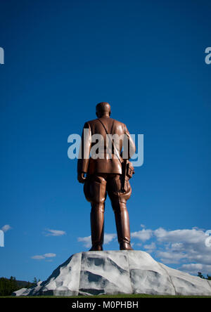 Statue von Kim Il Sung im Grand Denkmal der See Samji, Ryanggang Provinz, Samjiyon, Nordkorea Stockfoto