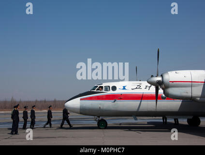 Air Koryo Flugzeug in Samjiyon Flughafen, Ryanggang Provinz, Samjiyon, Nordkorea Stockfoto