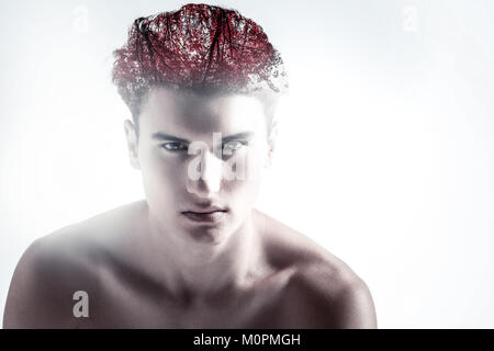 Wehmütig hübscher Kerl, Idee Stockfoto