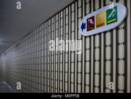 Zeichen Geschäfte im Koryo hotel, Pyongan Provinz, Pyongyang, Nordkorea Stockfoto