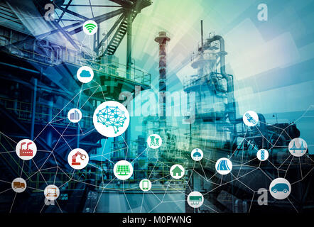 Ki (Künstliche Intelligenz) und smart factory. Abstract mixed Media. Stockfoto