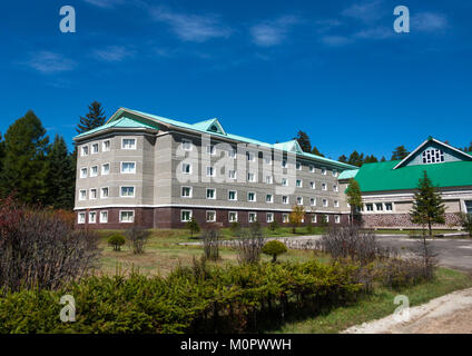 Baegaebong Hotel am Fuß des Mount Paektu, Ryanggang Provinz, Samjiyon, Nordkorea Stockfoto