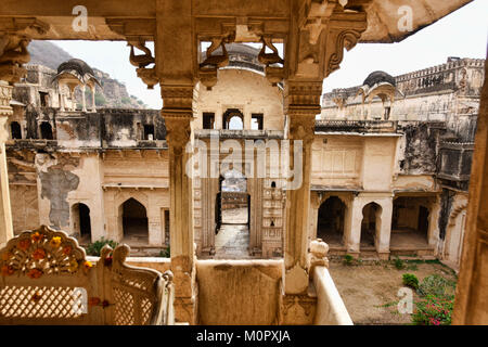 Innenraum der atmosphärischen Bundi Palace, Rajasthan, Indien ruiniert Stockfoto