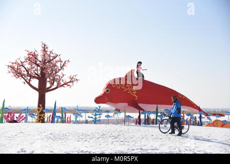 Hohhot, Hohhot, China. 14 Jan, 2018. Hohhot, China - 14. Januar 2018: Eis und Schnee Festival ist in Hohhot, Innere Mongolei im Norden Chinas autonomen Region. Credit: SIPA Asien/ZUMA Draht/Alamy leben Nachrichten Stockfoto