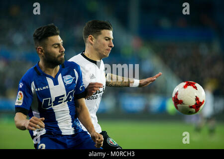 Vitoria, Spanien. 24 Jan, 2018. (22) Santiago Mina während der spanischen Copa del Rey 2017-2018 Fußball Match zwischen Alaves und Valencia C.F am Mendizorroza Stadium, in Vitoria, Nordspanien, Mittwoch, Januar, 24, 2018. Credit: Gtres Información más Comuniación auf Linie, S.L./Alamy leben Nachrichten Stockfoto