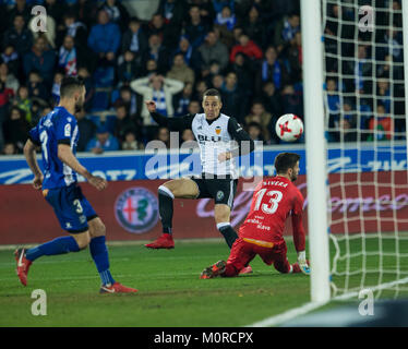 Vitoria, Spanien. 24 Jan, 2018. (19) Rodrigo Moreno während der spanischen Copa del Rey 2017-2018 Fußball Match zwischen Alaves und Valencia C.F am Mendizorroza Stadium, in Vitoria, Nordspanien, Mittwoch, Januar, 24, 2018. Credit: Gtres Información más Comuniación auf Linie, S.L./Alamy leben Nachrichten Stockfoto