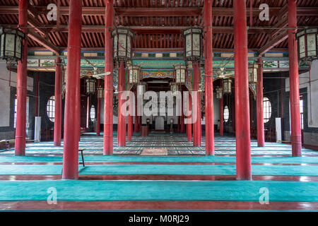 April 2015 - Jinan, China - Qingzhen Si Moschee verfügt über einzigartige chinesische Dekoration im Interieur Stockfoto