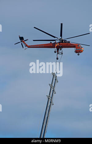 Erickson, Kran bei Drumuir Wind Farm in der Nähe von Keith in Moray. Stockfoto