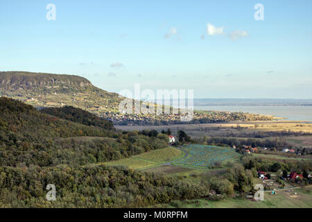 Badacsony Berg Blick von der Festung in Szigliget, Ungarn. Stockfoto