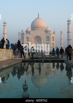 Die beeindruckenden Taj Mahal in Agra, das Herz von Indien. Wir sind für ein paar Wochen Arbeit mit Seva Mandir, und hatte nur im Taj Mahal auf dem Weg zu stoppen. Stockfoto