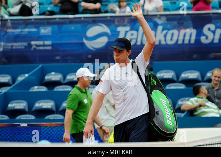 Belgrad, Serbien - 5. Mai 2010: Sam Querrey nach dem Spiel gegen Evgeny Korolev während Serbien Open ATP World Tour 2010 Stockfoto