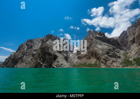 Höhe köl-suu See, See, Tal, Kurumduk Naryn Provinz, Kirgisistan, Zentralasien Stockfoto