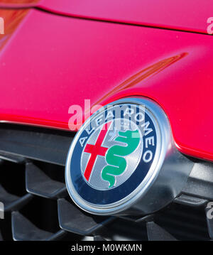 Rumänien - 2. SEPTEMBER 2017 Alfa Romeo Logo am 2. September 2017 in Rumänien, Logo eines Alfa Romeo Auto angezeigt in einem Auto Show in; Galati, Rumänien; Stockfoto