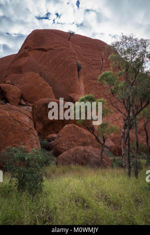 Uluru (Ayers Rock) closeup im Kata Tjuta National Park, Northern Territory Stockfoto