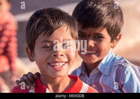 Indien, Rajasthan, Wüste Thar, Kichan, Dorf der Marwari Jain communuty, Kinder Stockfoto