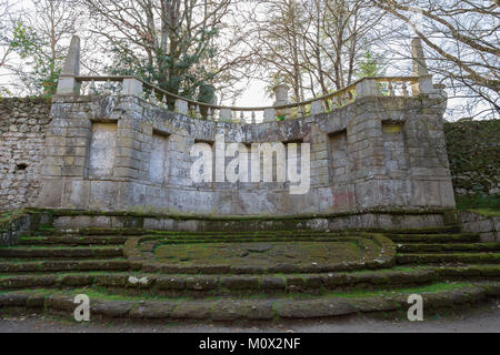 Beautifulls antike Skulpturen an der berühmten Giardino dei Mostri (Park Monster'), auch Sacro Bosco (Heiligen Hain) oder Giardini di Bomarzo (Gard bezeichnet Stockfoto