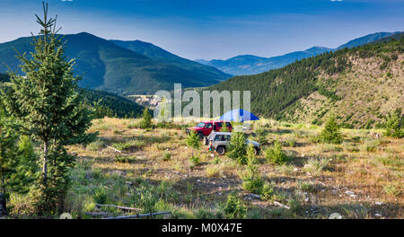 Campingplatz am Brauer Creek Forest Service Road, Purcell Mountains, in der Nähe von Invermere, Britisch-Kolumbien, Kanada Stockfoto